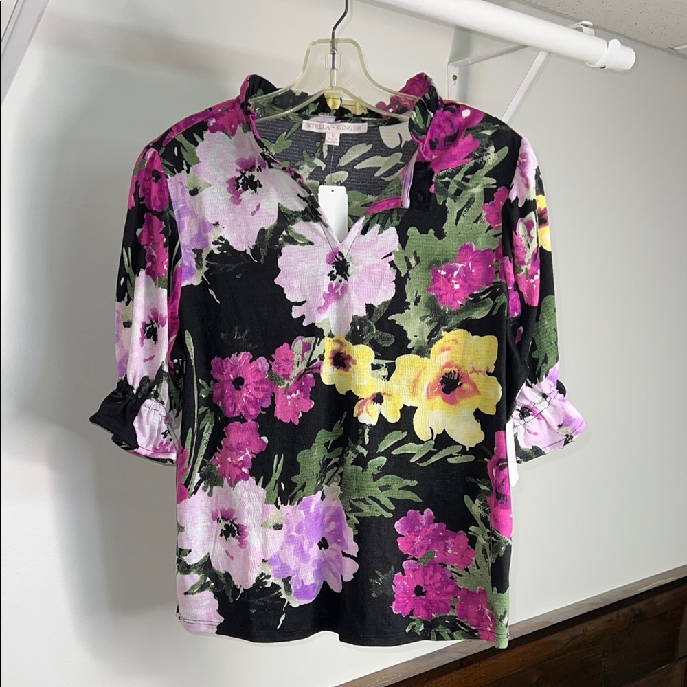 NWT Stella & Ginger Black/Yellow/Pink Floral Women's Top-‎ S